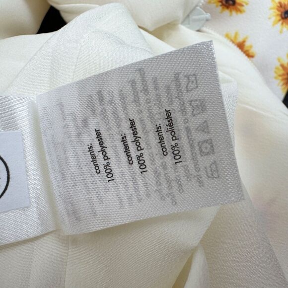 WeWoreWhat Satin Mini Slip Skirt Ditsy Floral Daisies White Revolve XS NWT - Picture 11 of 11
